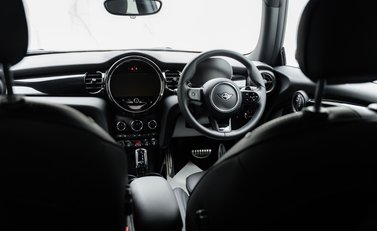 Mini Hatch JOHN COOPER WORKS 23