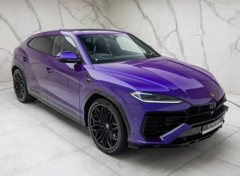 Lamborghini Urus SE 12