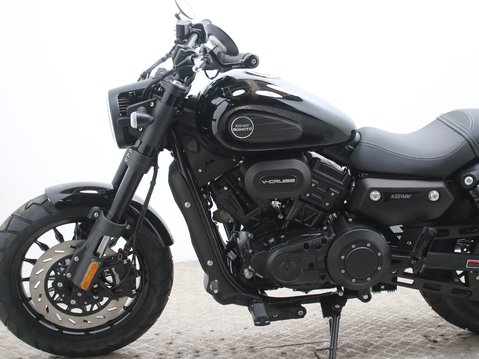Keeway V-Cruise 125 21