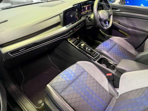 Volkswagen Golf 2.0 TSI R Hatchback 5dr Petrol DSG 4Motion Euro 6 (s/s) (320 ps) 49