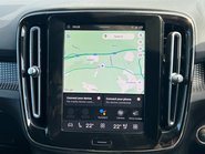 Volvo XC40 B4 PLUS AWD MHEV 12