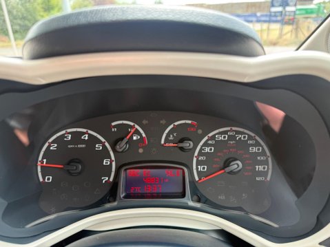 Ford Ka 1.2 Zetec Euro 5 (s/s) 3dr 28