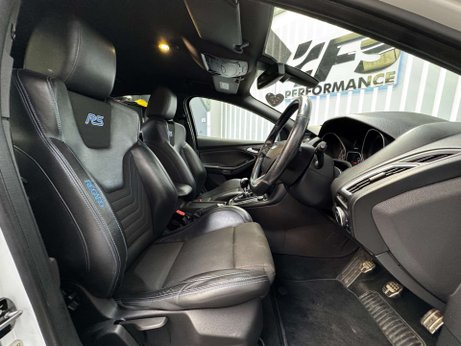 Ford Focus 2.3T EcoBoost RS Hatchback 5dr Petrol Manual AWD Euro 6 (s/s) (350 ps) 3