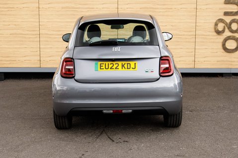Fiat 500e LA PRIMA 7