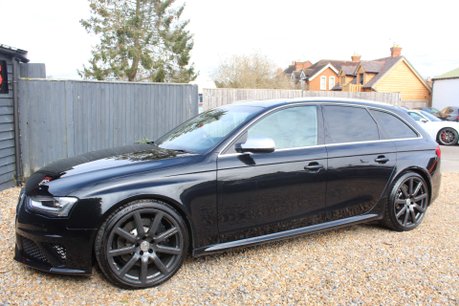 Audi A4 4.2 RS 4 FSI Quattro Auto 4WD 5dr 15