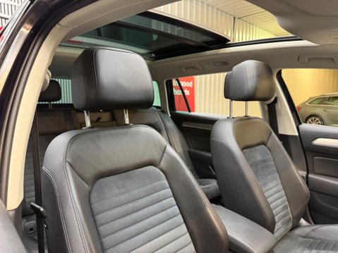 Volkswagen Passat 2.0 TDI BlueMotion Tech GT Euro 6 (s/s) 5dr 31