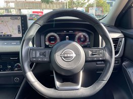 Nissan Qashqai 1.3 Qashqai N-Connecta DiG-T MHEV 5dr 19