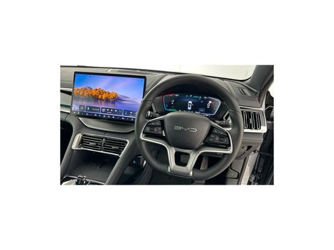 BYD Seal U 1.5 DM-i PHEV AWD Design Auto 11