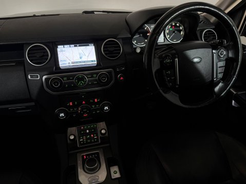 Land Rover Discovery SDV6 HSE 12