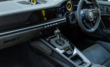 Porsche 911 GT3 RS (992) 15