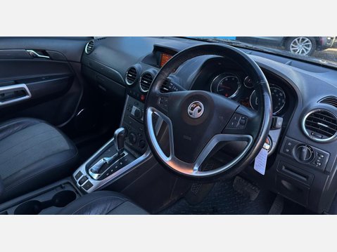 Vauxhall Antara 2.2 CDTi Exclusiv SUV 5dr Diesel Auto 4WD Euro 5 (163 ps) 7