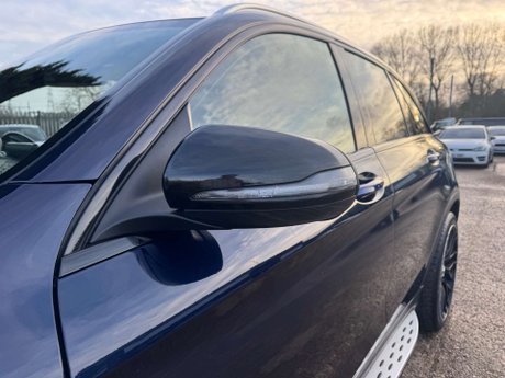 Mercedes-Benz GLC 2.1 GLC 220 D 4Matic AMG Line Auto 4WD 5dr 45