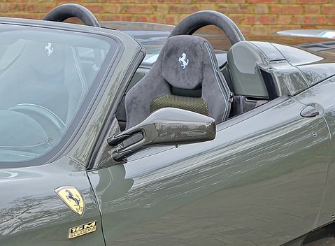 Ferrari 430 Scuderia Spider 16M 8