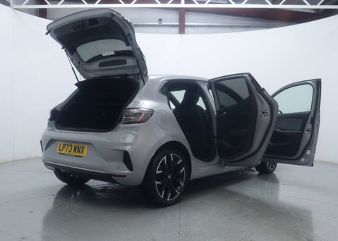 Renault Clio 1.6 Clio Techno E-Tech HEV Auto 5dr 58