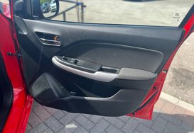 Suzuki Baleno 1.2 SZ3 DUALJET 5 DOOR 27