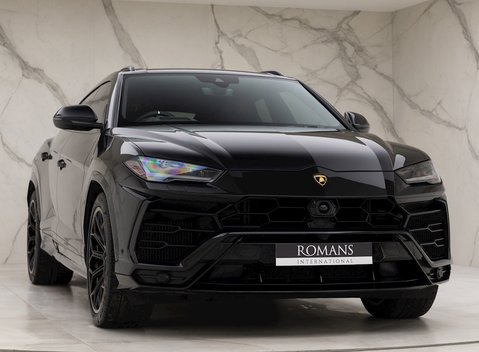 Lamborghini Urus 1