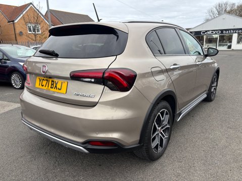 Fiat Tipo CROSS 4