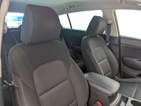 Kia Sportage 1.6 Sportage 2 CRDi ISG Semi-Auto 5dr 30