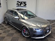 Audi RS4 4.2 FSI V8 Estate 5dr Petrol S Tronic quattro Euro 5 (450 ps) 33
