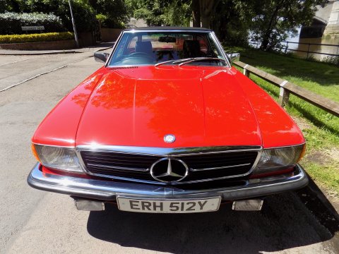 Mercedes-Benz R107 280 SL Sports 8