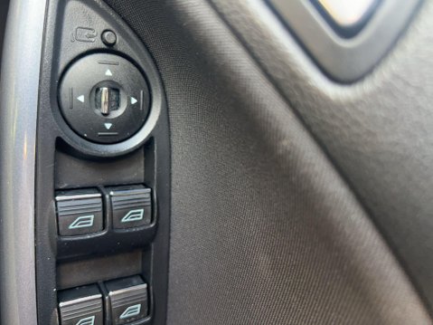 Ford Focus 1.6 Titanium Navigator Powershift Euro 5 5dr 16