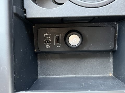 Land Rover Freelander 2.2 TD4 GS 5dr 31