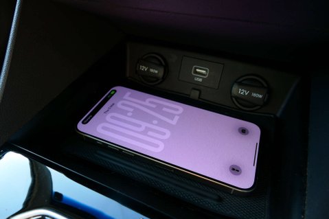 Hyundai IONIQ 1.6 IONIQ Premium SE FHEV Semi-Auto 5dr 22