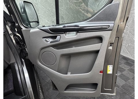Ford Transit Custom 2.0 300 EcoBlue Limited Panel Van 5dr Diesel Auto L1 H1 Euro 6 (s/s) (170 p 29