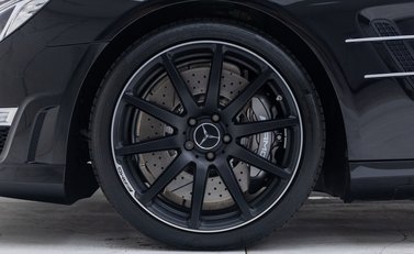 Mercedes-Benz SL Class SL63 AMG 39