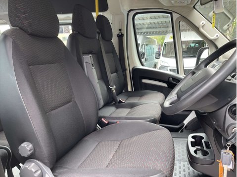Peugeot Boxer 2.2 Boxer 440 L4H2 17-SEAT MINIBUS LITE NON-D1 WITH WHEELCHAIR RAMP. Euro 6 17