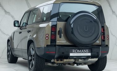 Land Rover Defender 110 D200 12