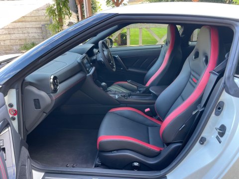 Nissan GT-R 3.8 V6 Recaro Coupe 2dr Petrol Auto 4WD Euro 6 (570 ps) 72