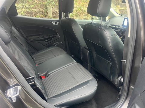 Ford Ecosport TITANIUM 20