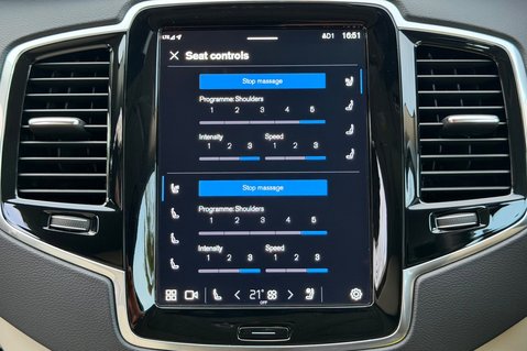 Volvo XC90 RECHARGE T8 ULTIMATE AWD - BLOND LEATHER - VAT QUALIFYING 58
