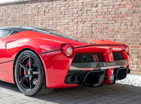 Ferrari LaFerrari 23