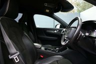Volvo XC40 2.0 XC40 R-Design T4 AWD Auto 4WD 5dr 22
