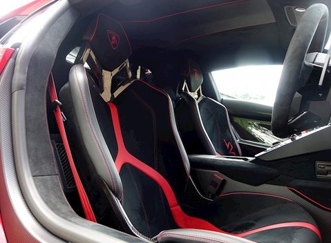 Lamborghini Aventador SV 29