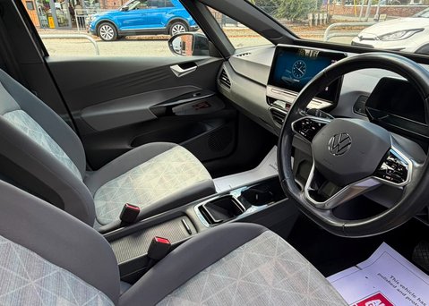 Volkswagen ID.3 Pro Performance 58kWh Life Hatchback 5dr Electric Auto (204 ps) 9