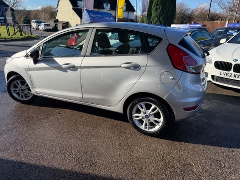 Ford Fiesta 1.25 Zetec Euro 5 5dr 12
