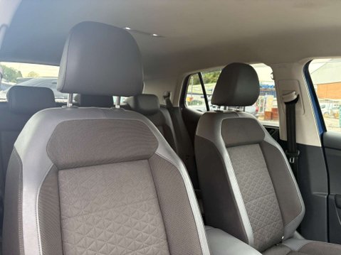 Volkswagen T-Cross 1.0 TSI SEL SUV 5dr Petrol DSG Euro 6 (s/s) (110 ps) 36