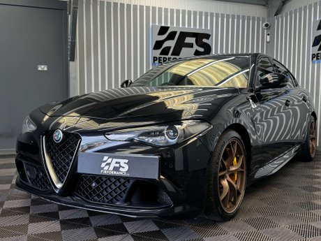 Alfa Romeo Giulia 2.9 V6 Bi-Turbo Quadrifoglio Saloon 4dr Petrol Auto Euro 6 (s/s) (510 ps) 17