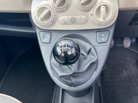 Fiat 500 1.2 Lounge Euro 6 (s/s) 3dr 28