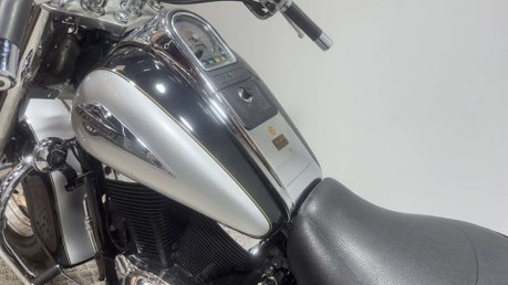 Suzuki Intruder 1500 VL 2000 ONLY 14K NEW MOT SERVICED 1500CC CRUISER BIKE 20