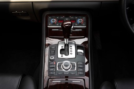 Audi A8 L FSI QUATTRO SE 25