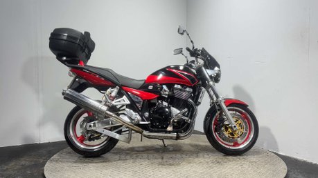 Suzuki GSX1400 2004 ONLY 15K OUTSTANDING CUSTOM CONDITION 1400CC MUSCLE BIKE 1