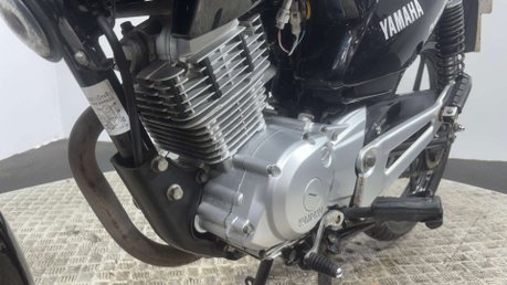 Yamaha YBR 125 2016 ONLY 6K GOOD LOOKING PROJECT BIKE SPARES OR REPAIR 125CC LEARNER 10