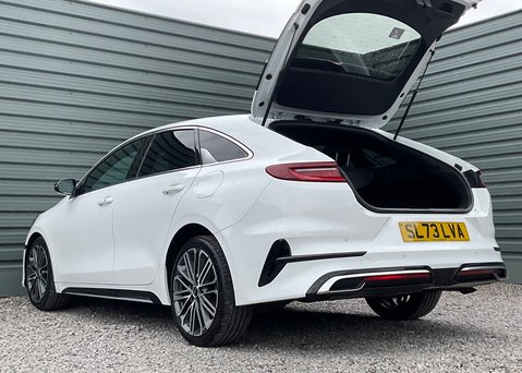 Kia Pro Ceed 1.5T GDi ISG GT-Line DCT 17