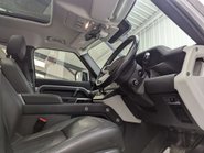 Land Rover Defender 3.0 Defender SE D MHEV Auto 4WD 5dr 49