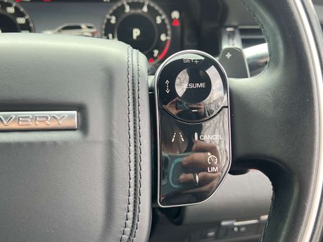 Land Rover Discovery Sport 2.0 Discovery Sport R-Dynamic HSE Auto 4WD 5dr 22