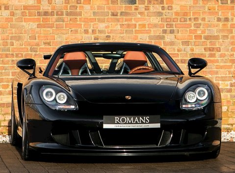 Porsche Carrera GT 1